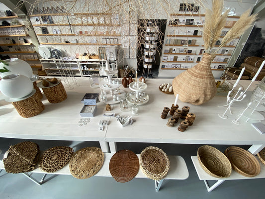 Fliesen, Körbe, Vasen, Räder und mehr von...