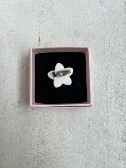 Hart & Ziel broche roze bloemetje