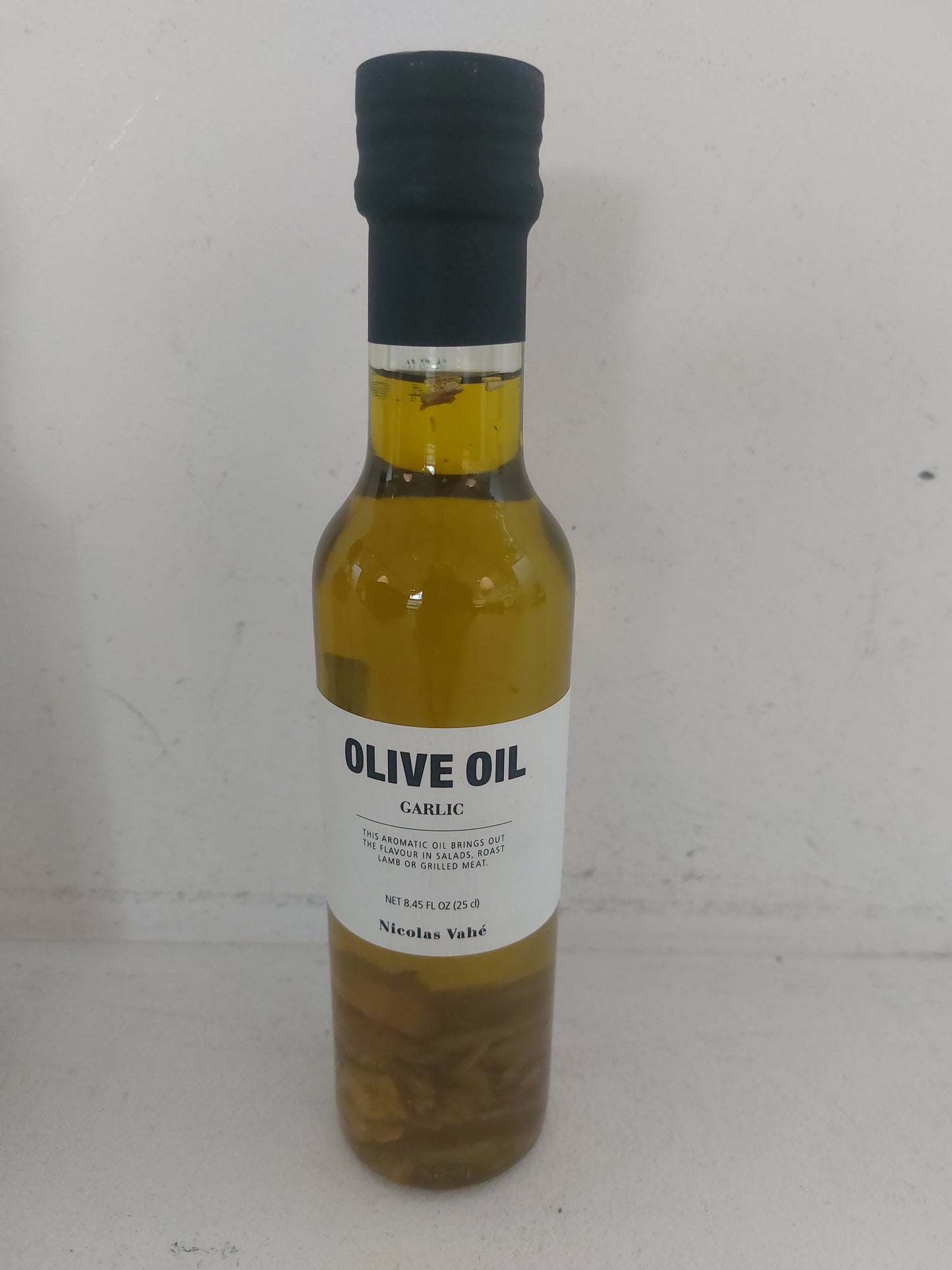 Nicolas Vahé Olive Oil garlic