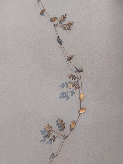 Madam Stoltz slinger/krans met blaadjes