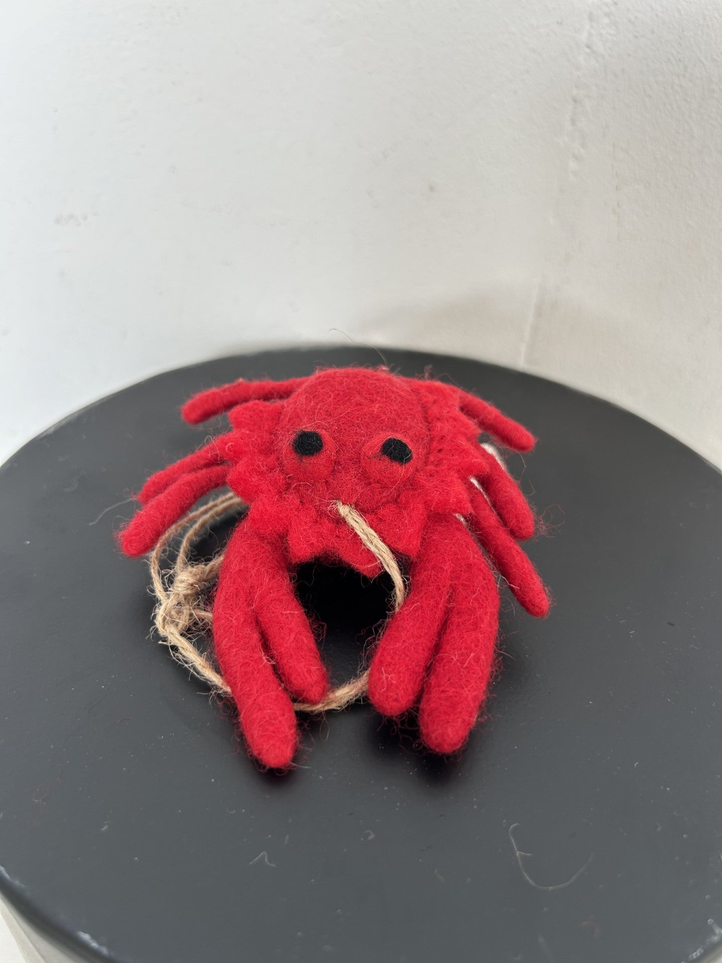 Rode krab sjaal met verhaal